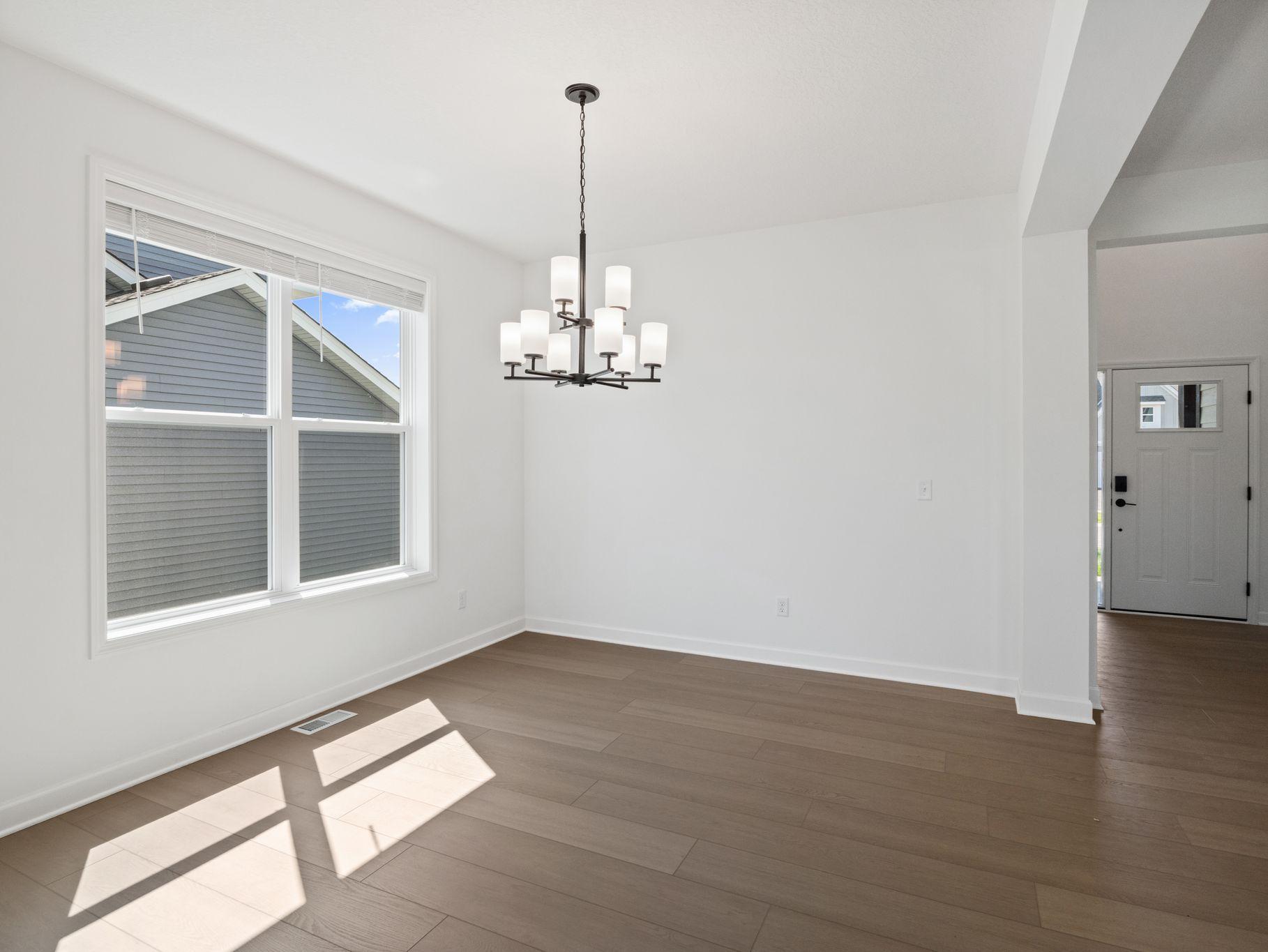 8864 Binder Way Property Photo 6