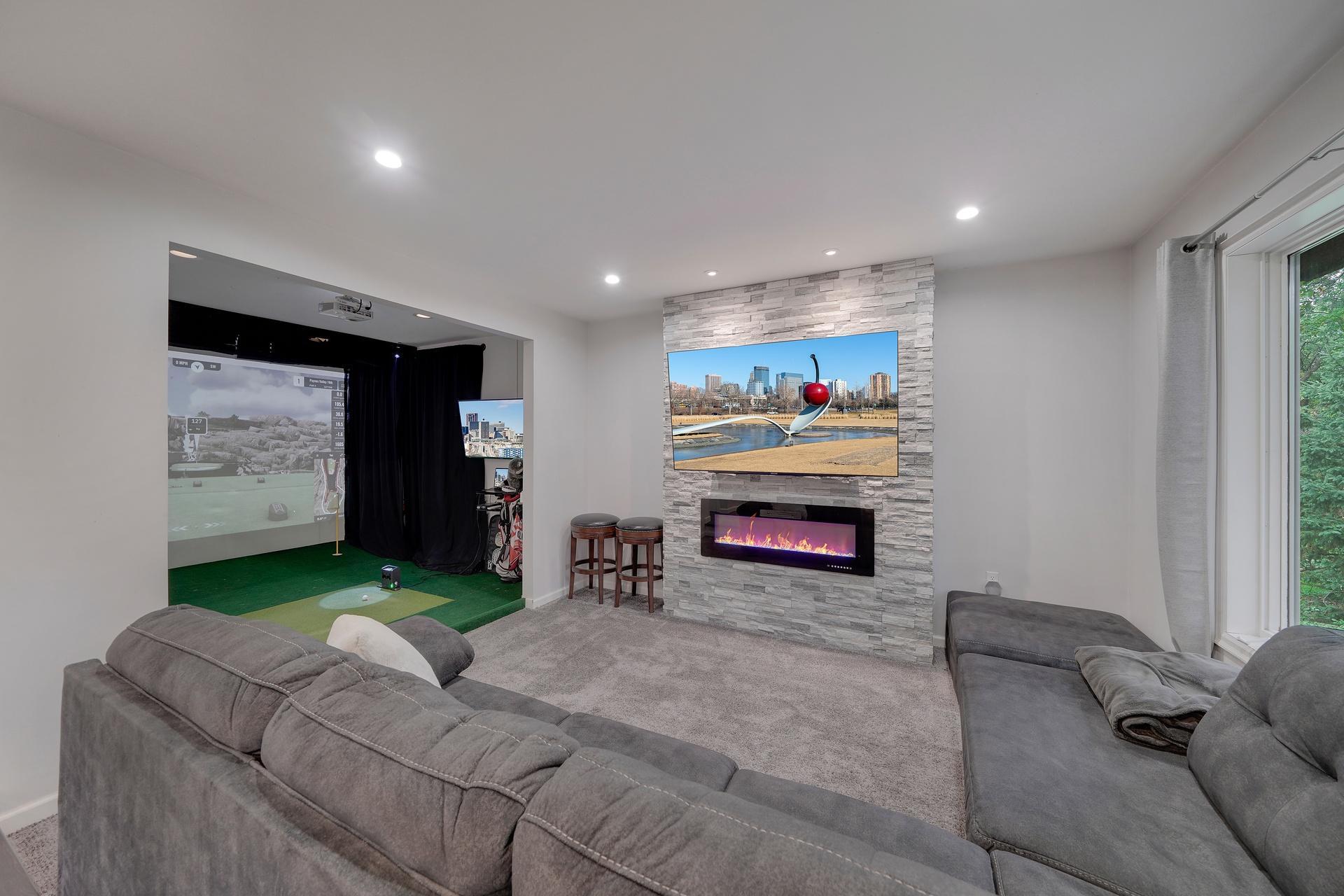5262 Oxbow Court Property Photo 4