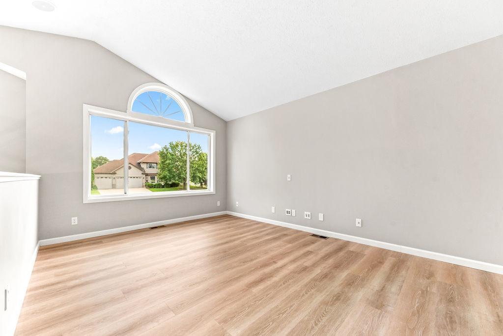2827 18th Avenue E Property Photo 9