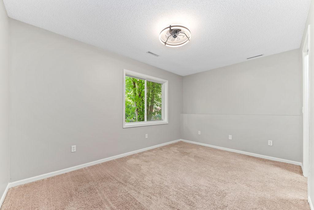 2827 18th Avenue E Property Photo 20