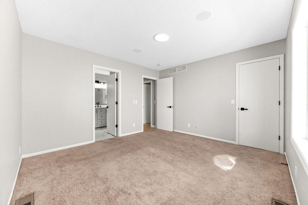 2827 18th Avenue E Property Photo 22