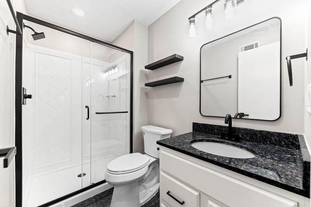 2827 18th Avenue E Property Photo 28
