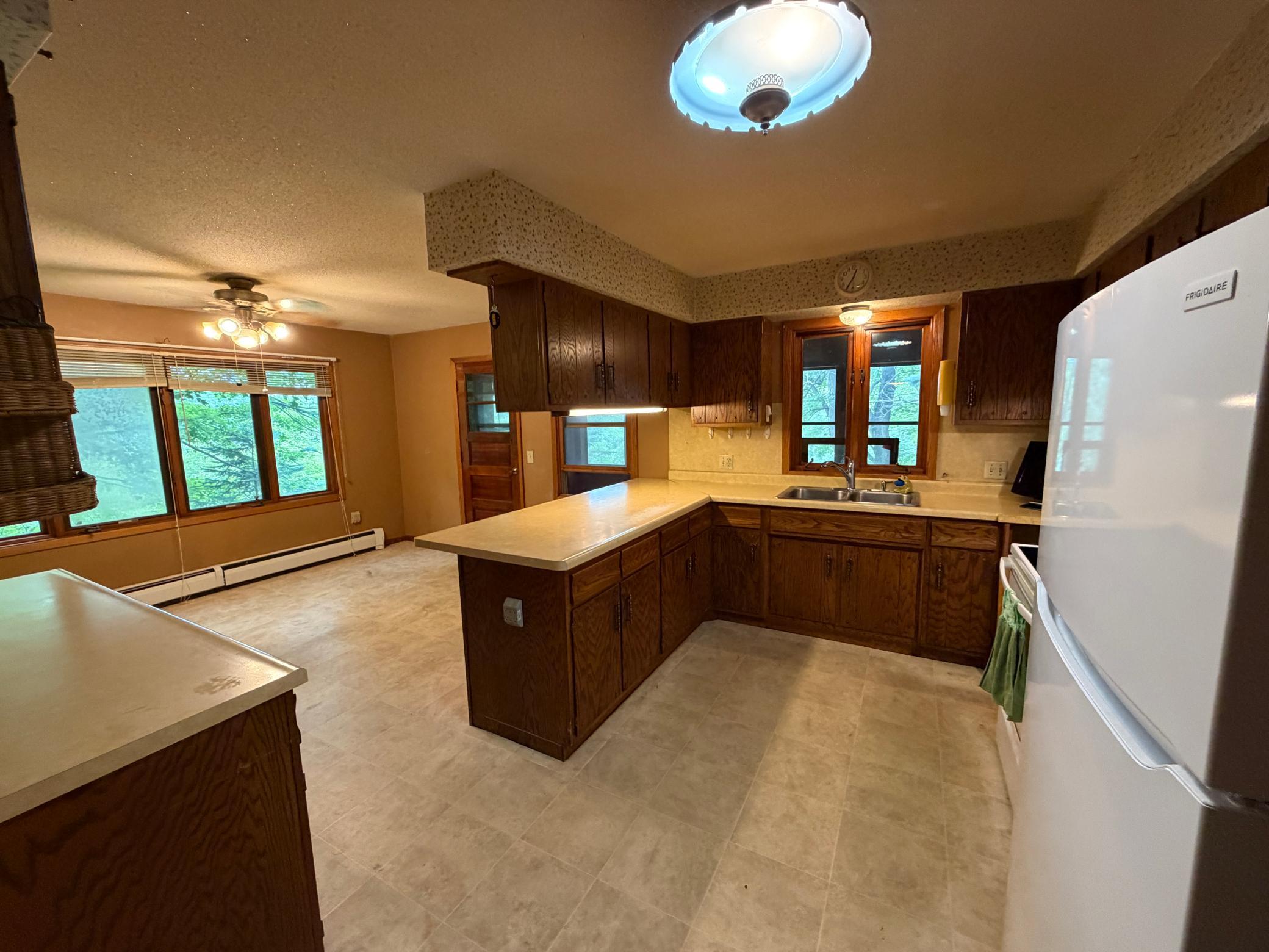 1942 70th Avenue Property Photo 8