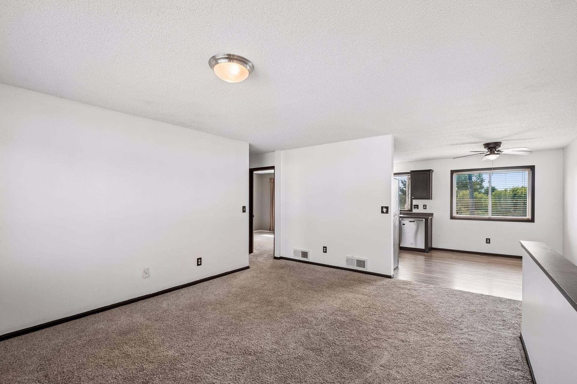 1348 Willow Trail Property Photo 8