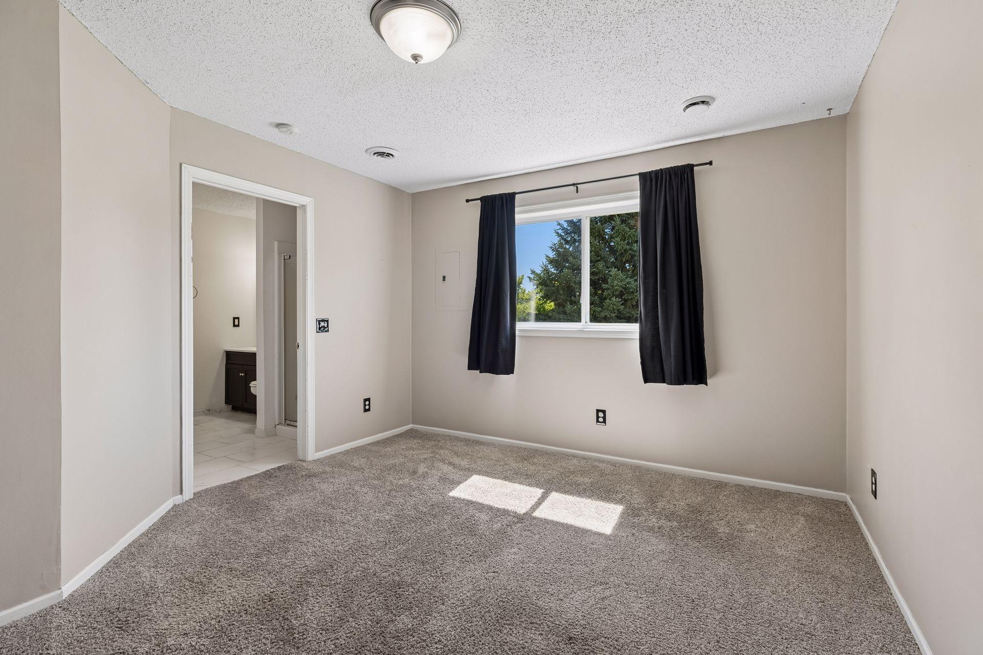 1348 Willow Trail Property Photo 25