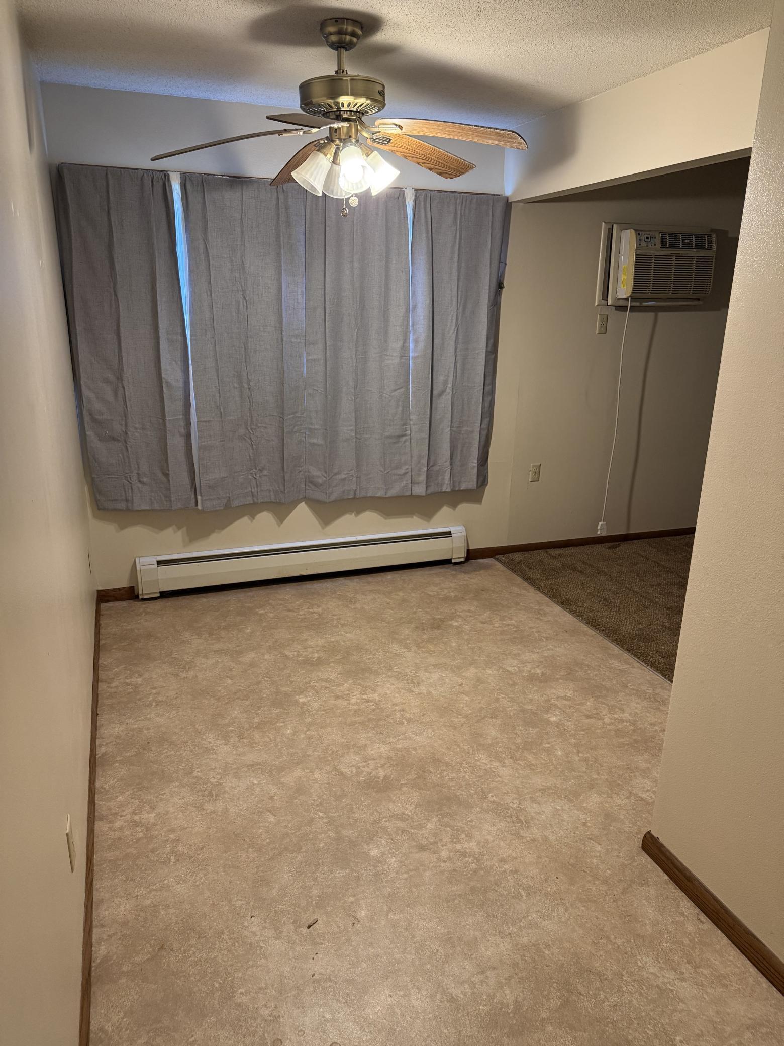 305 N Van Buren Avenue Property Photo 5