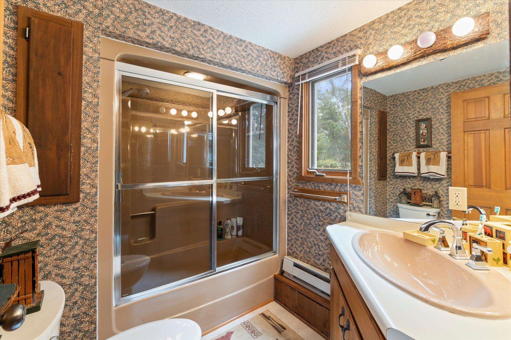 32517 Timberlane Point Property Photo 9