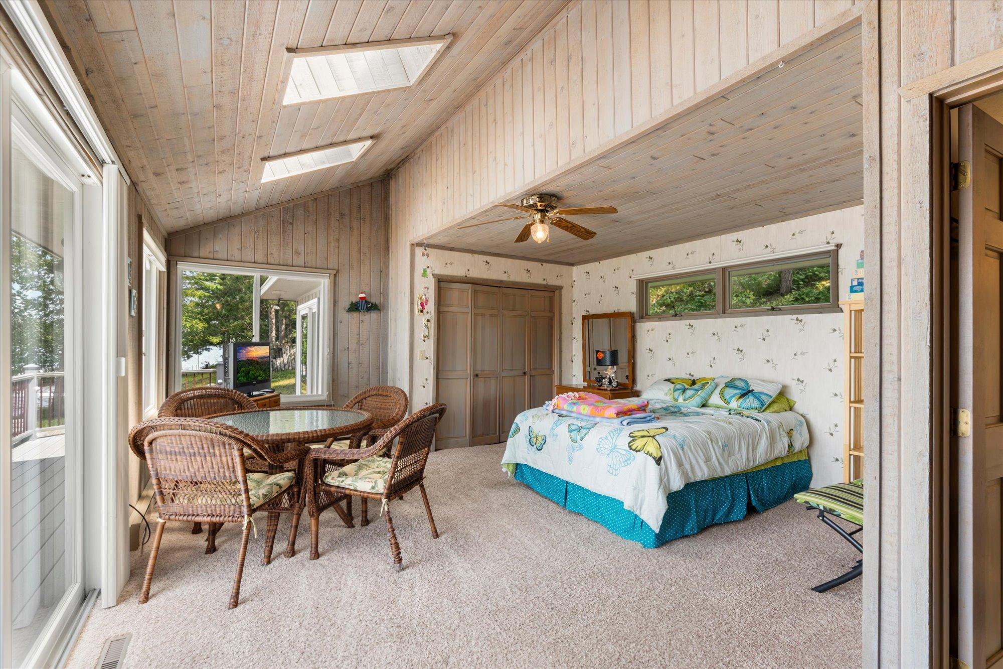 32517 Timberlane Point Property Photo 11