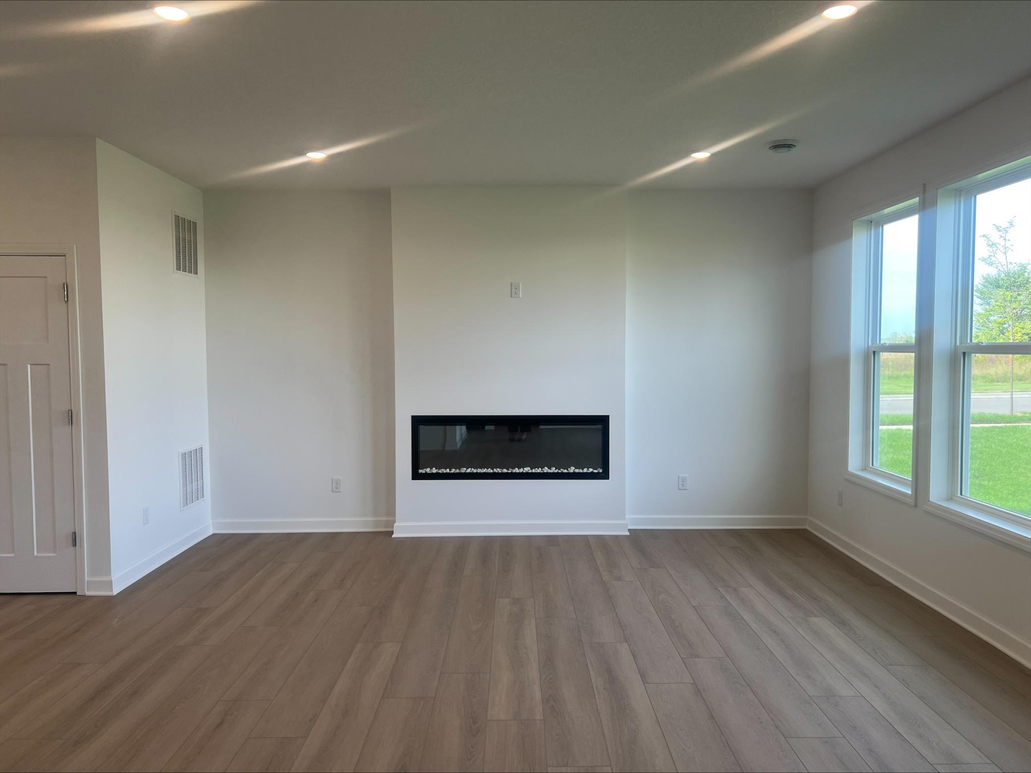 7636 Lotus Lane Property Photo 10