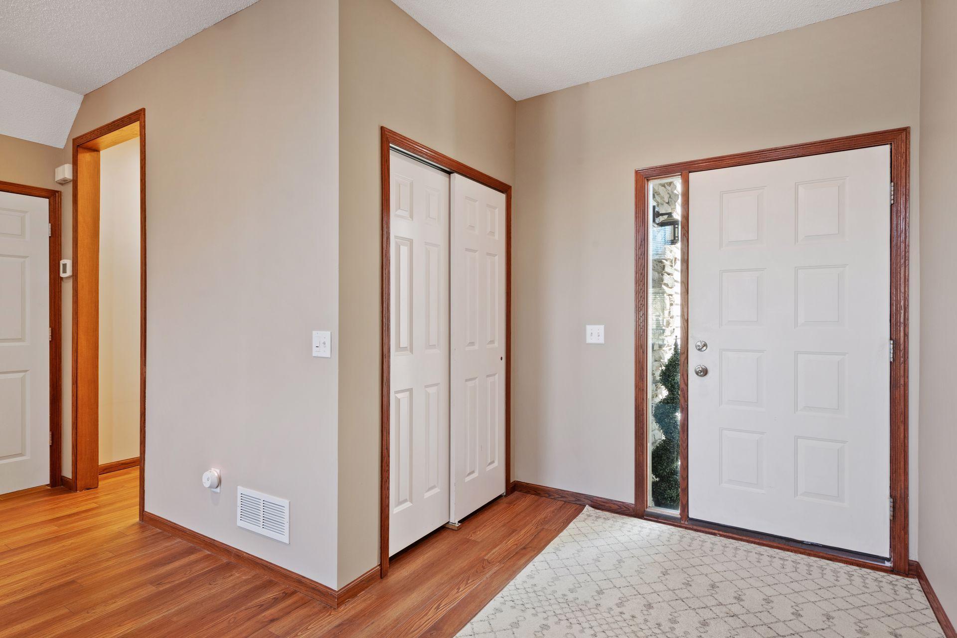 15549 Lilac Drive Property Photo 2