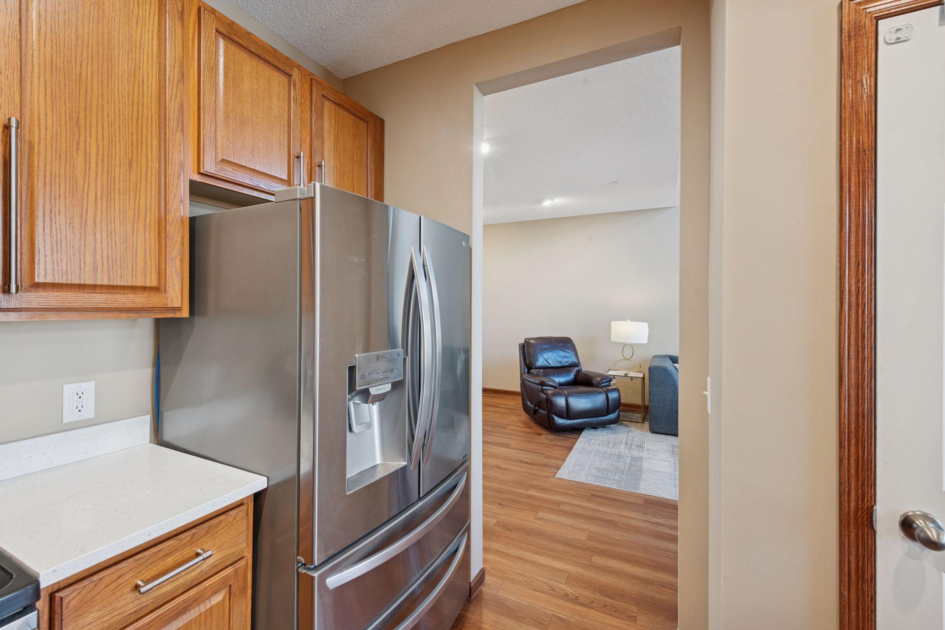 15549 Lilac Drive Property Photo 12