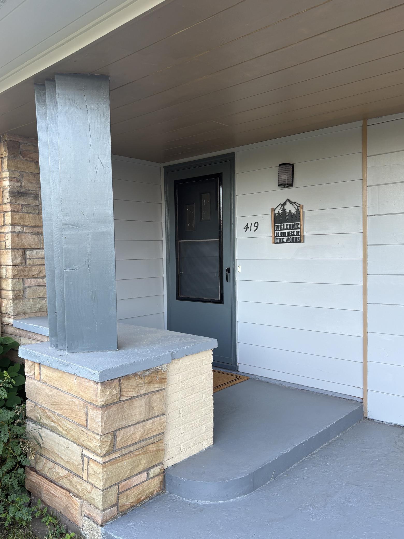 419 2nd Avenue W Property Photo 3