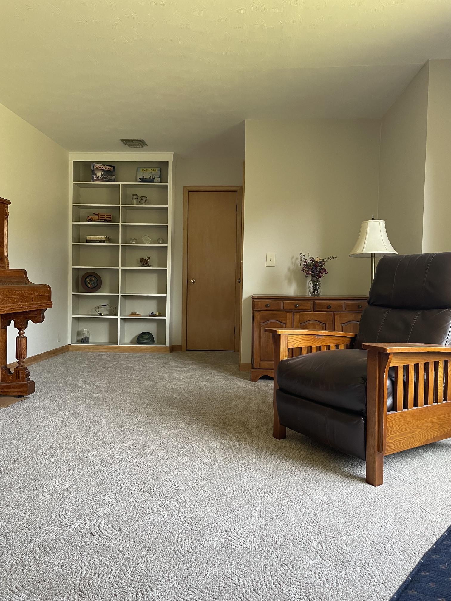 419 2nd Avenue W Property Photo 7