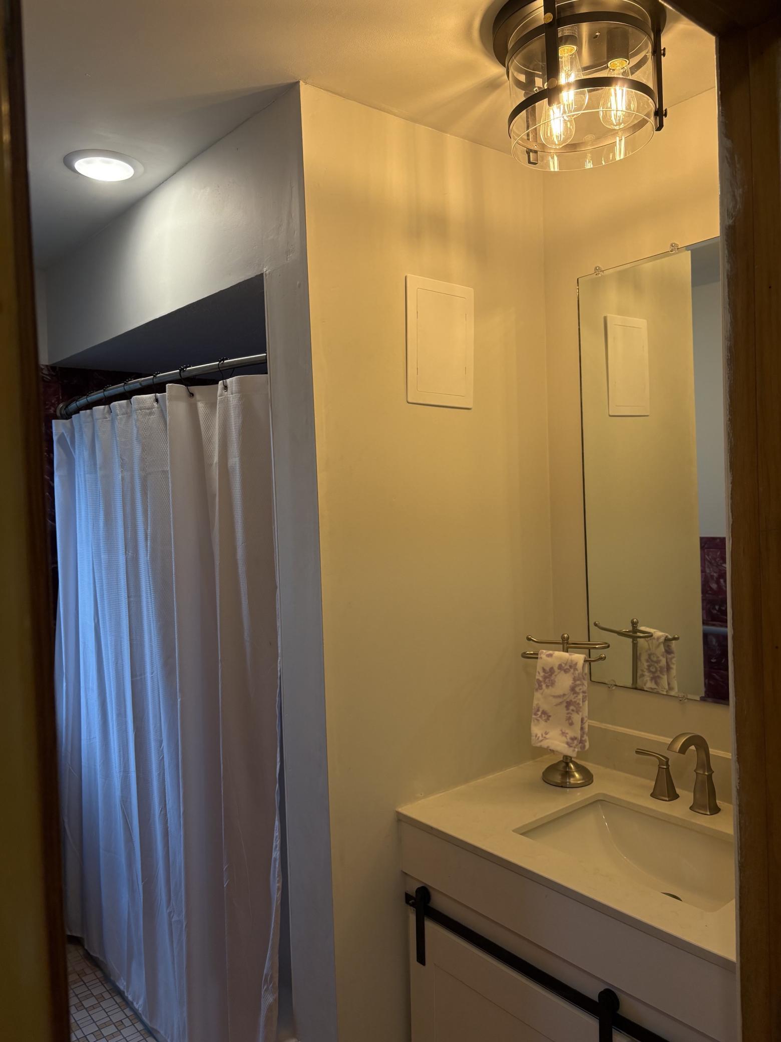 419 2nd Avenue W Property Photo 17