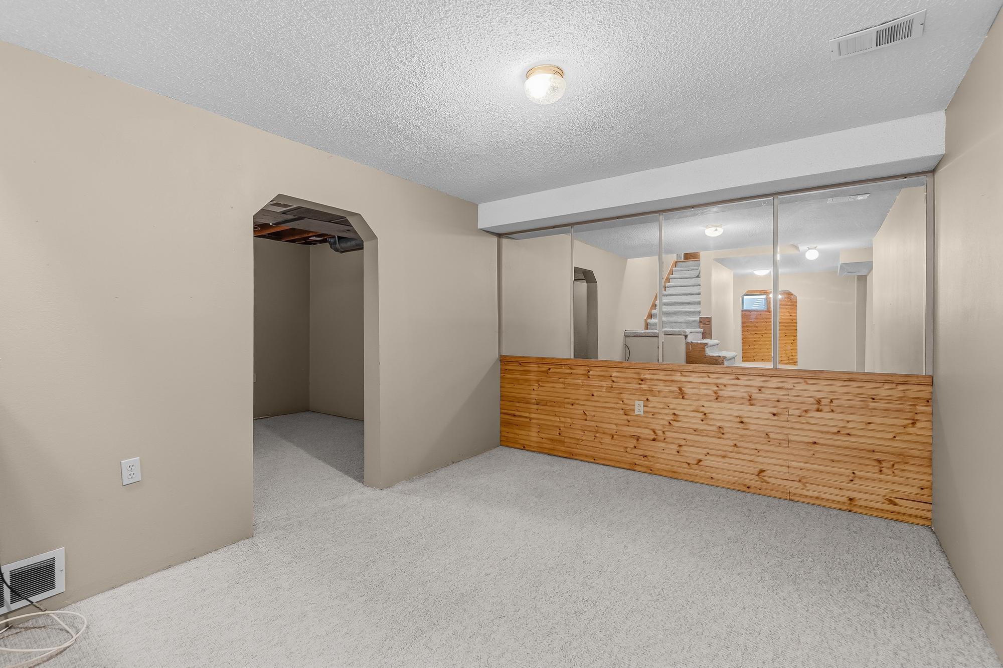 2509 Colony Drive Property Photo 38