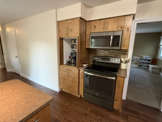 857 3rd Street N Property Photo 13