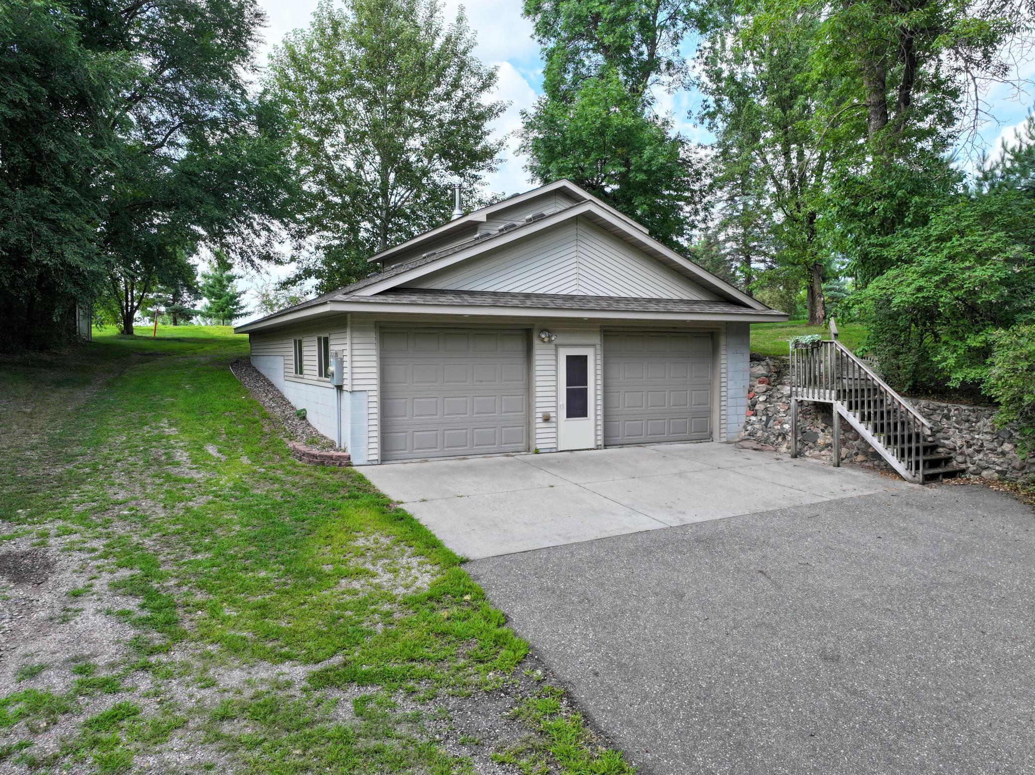 27906 Ambassador Drive Property Photo 47