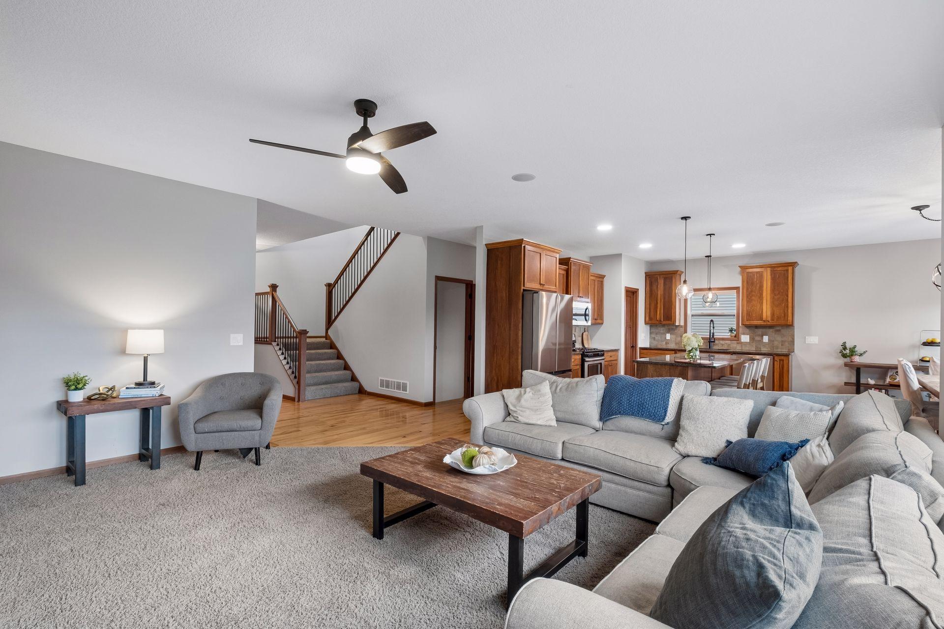 9161 River Rock Drive N Property Photo 13