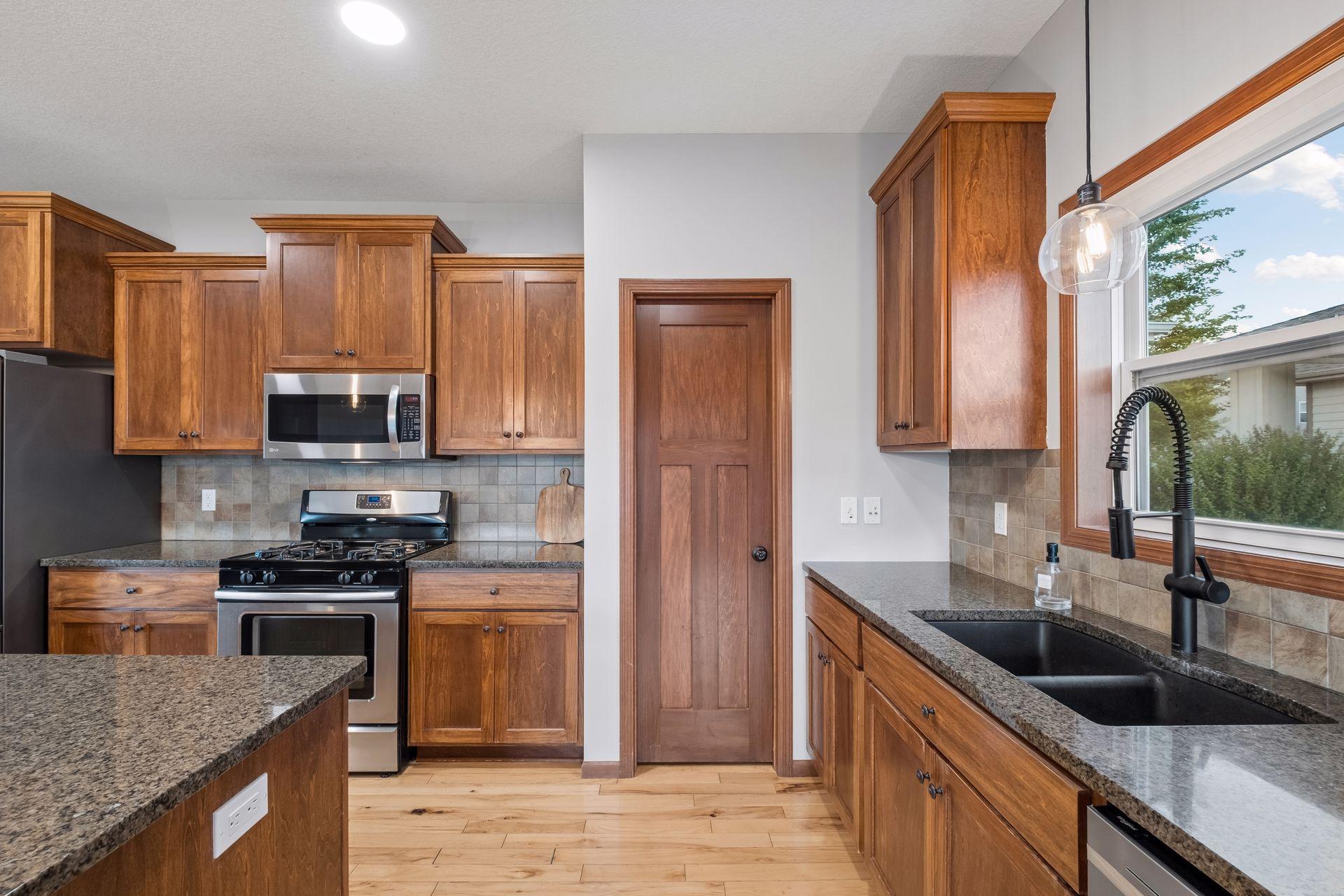 9161 River Rock Drive N Property Photo 20