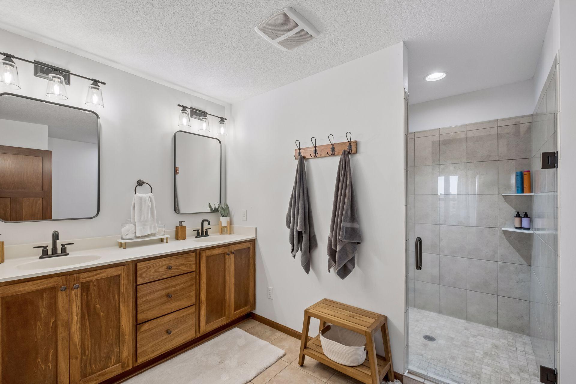 9161 River Rock Drive N Property Photo 34