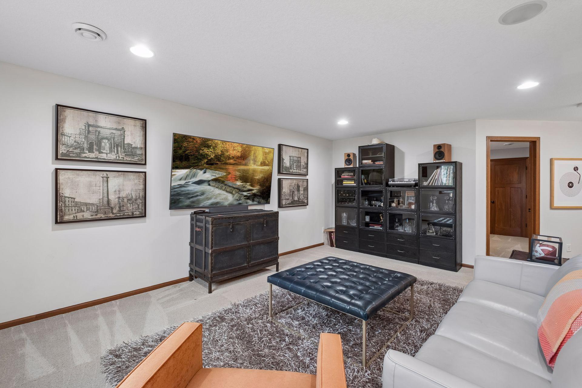 9161 River Rock Drive N Property Photo 47