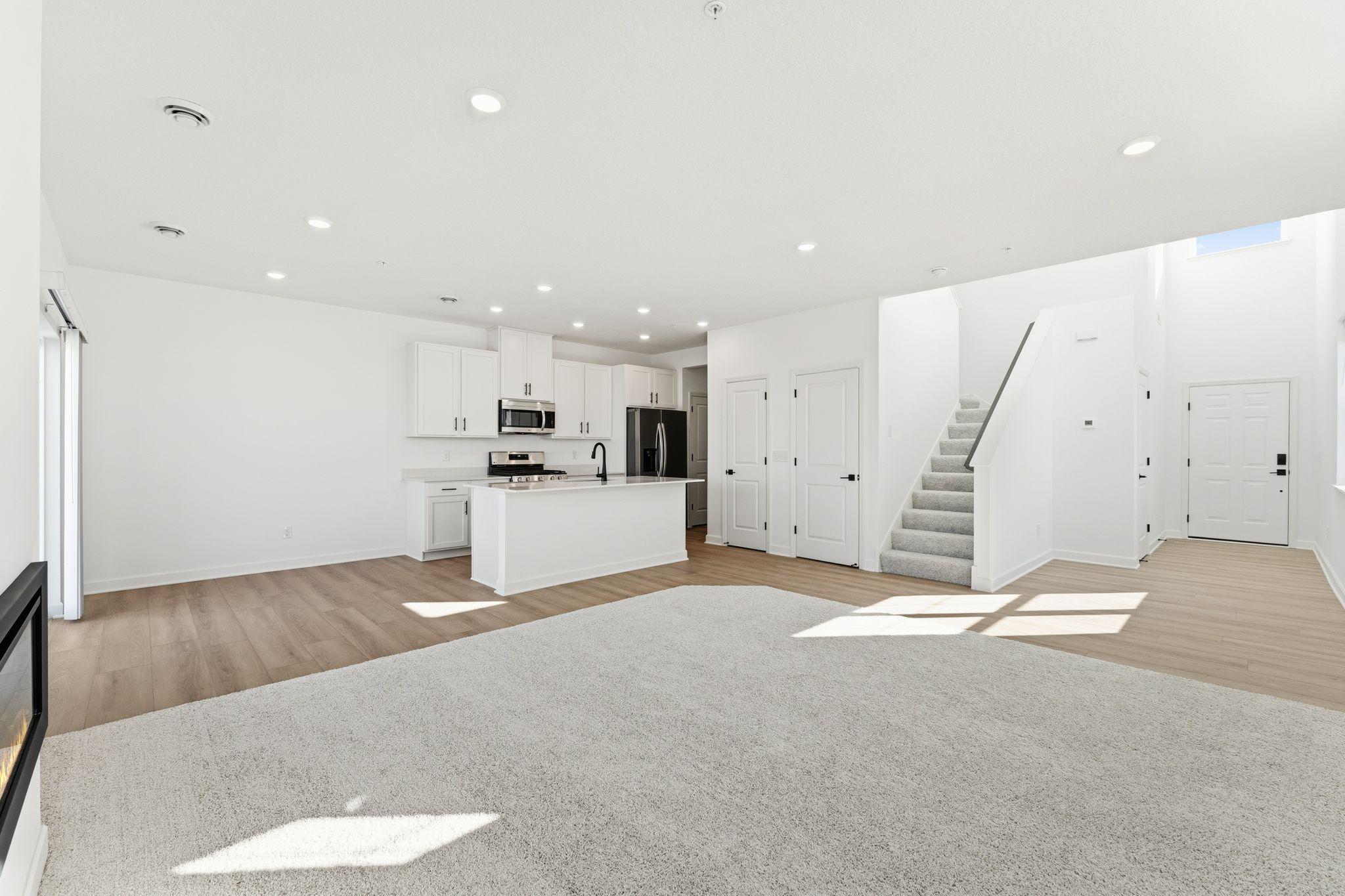 10551 Harbor Lane N Property Photo 11