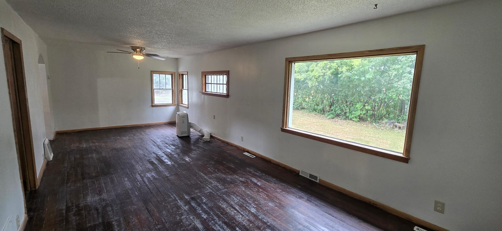 119 Red Lake Avenue Sw Property Photo 2