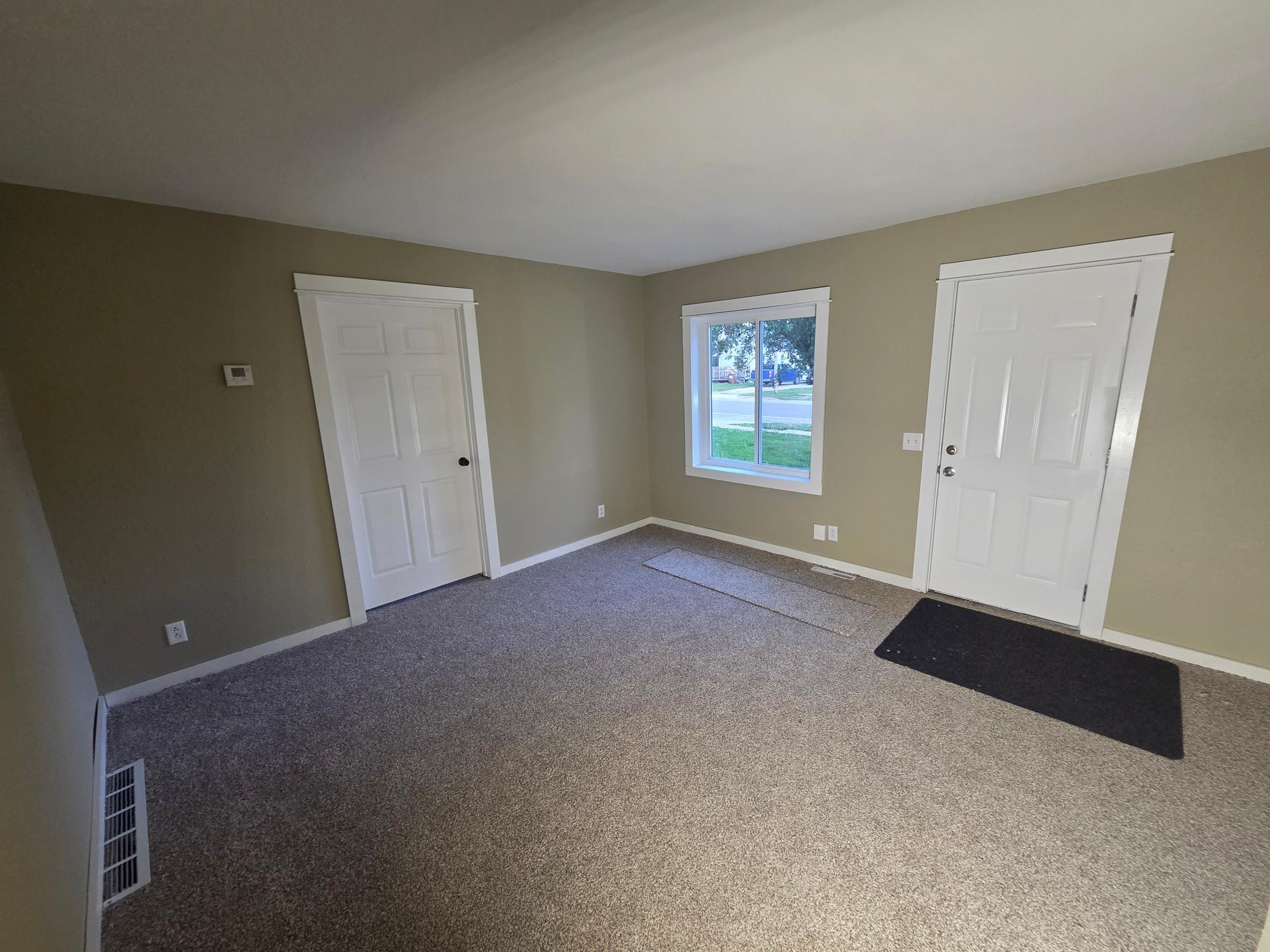 303 E Main Street Unit #2 Property Photo 12