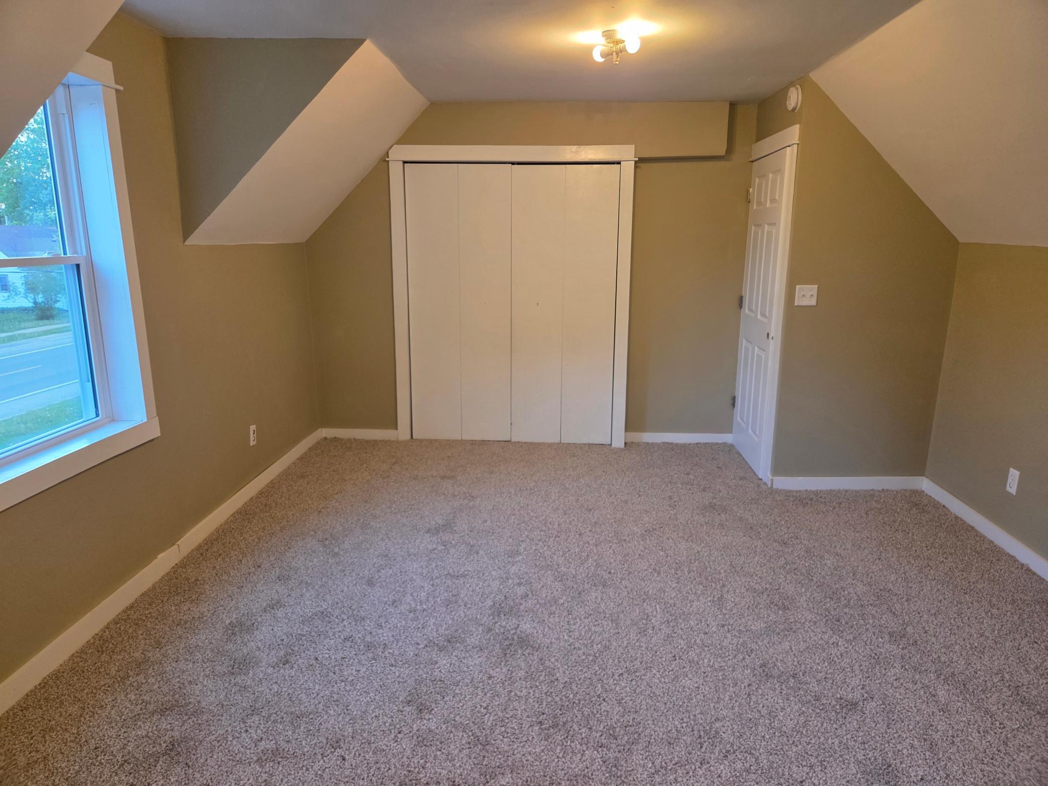 303 E Main Street Unit #2 Property Photo 23
