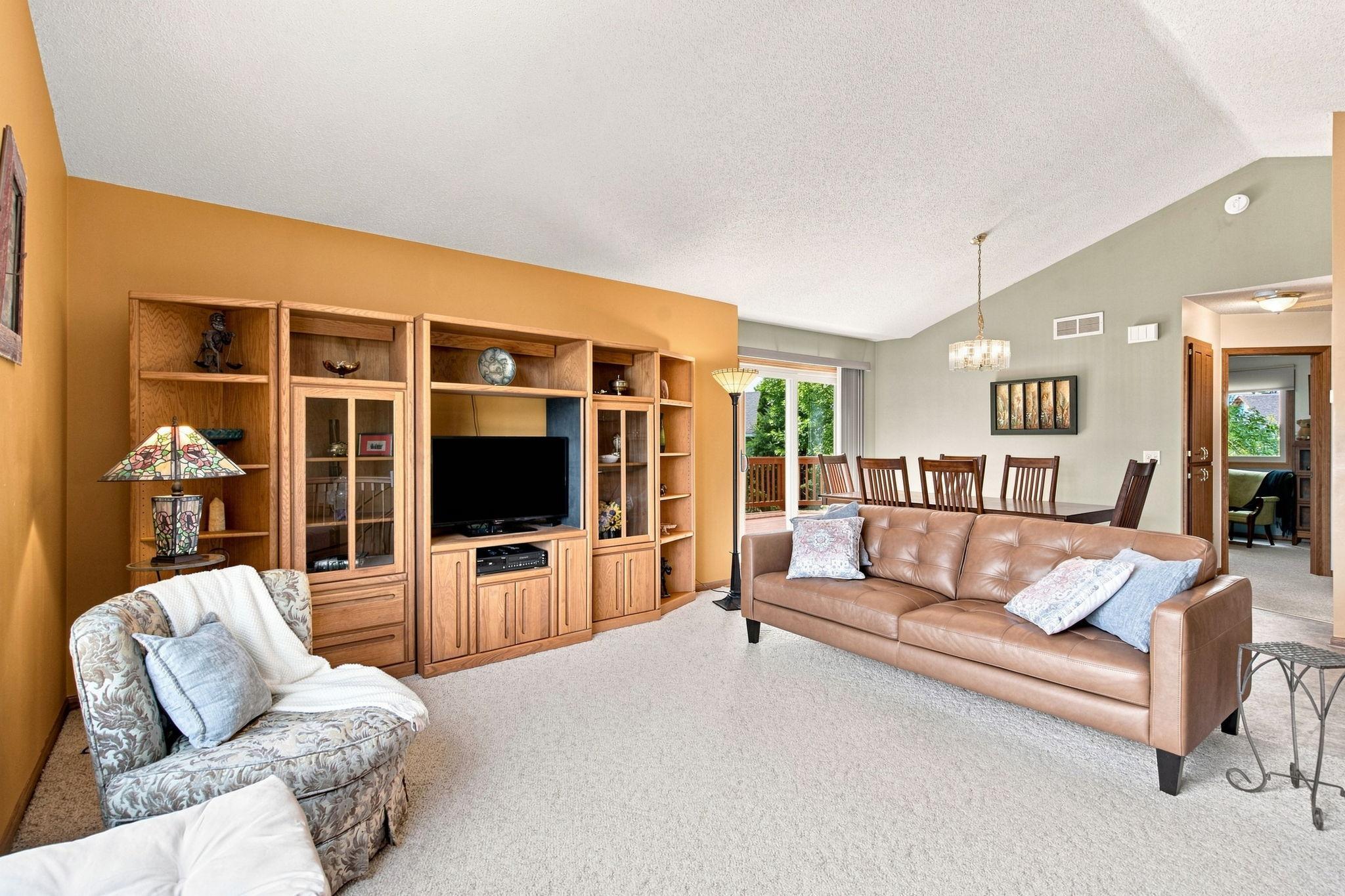 12555 Hillside Lane Se Property Photo 11