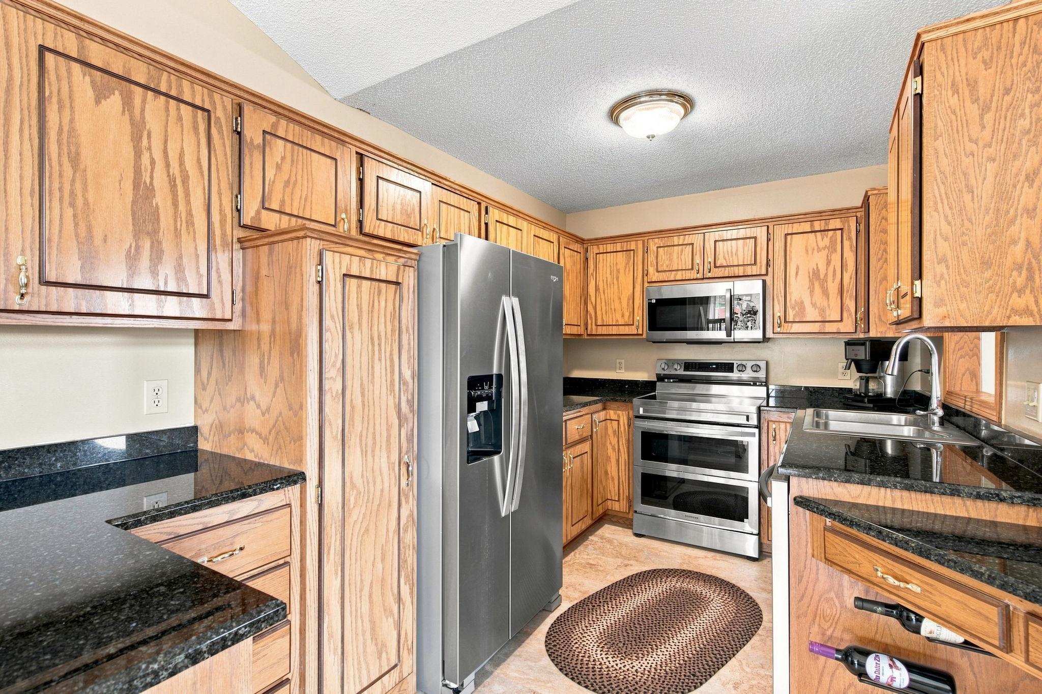 12555 Hillside Lane Se Property Photo 13