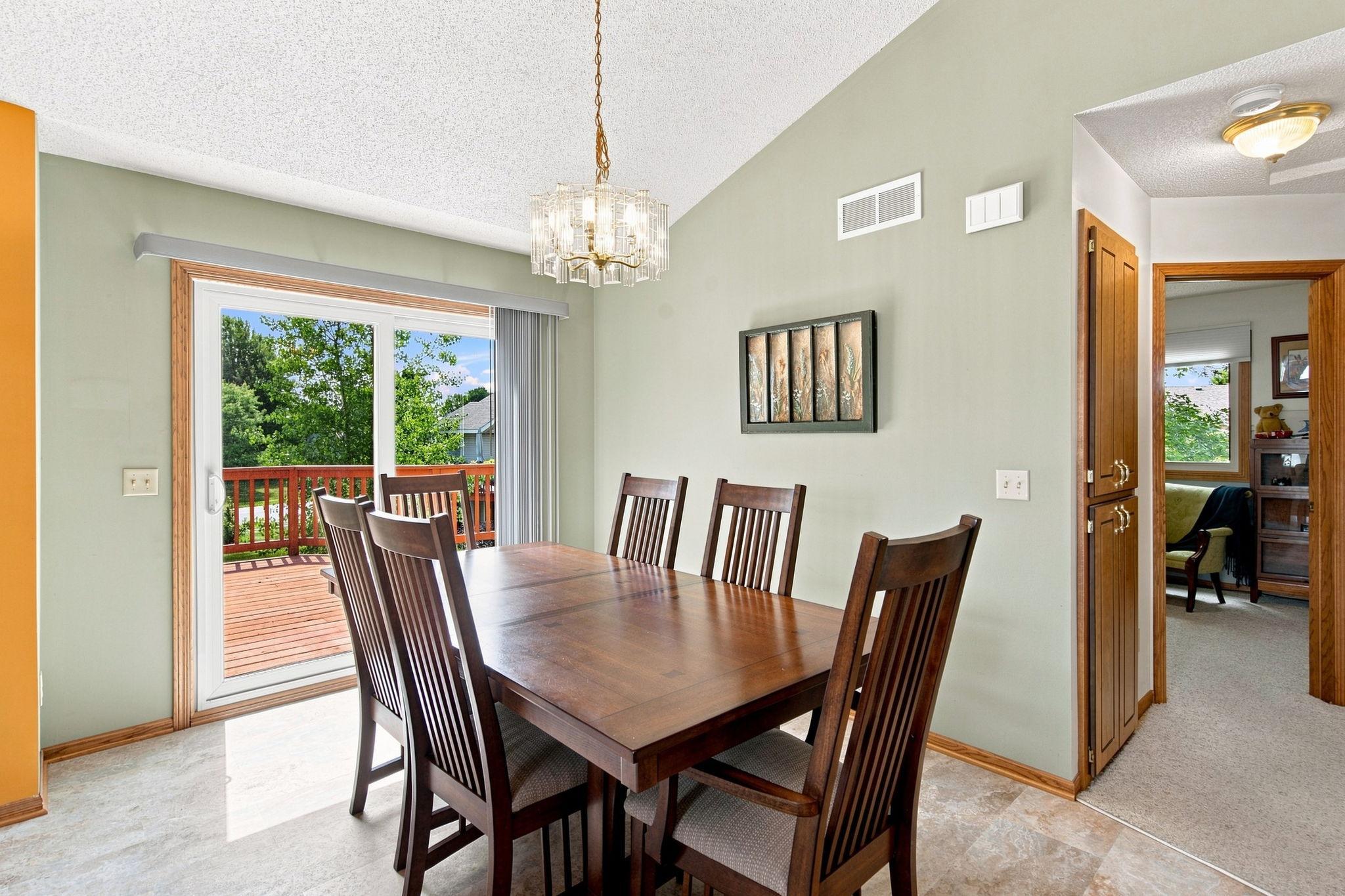 12555 Hillside Lane Se Property Photo 17