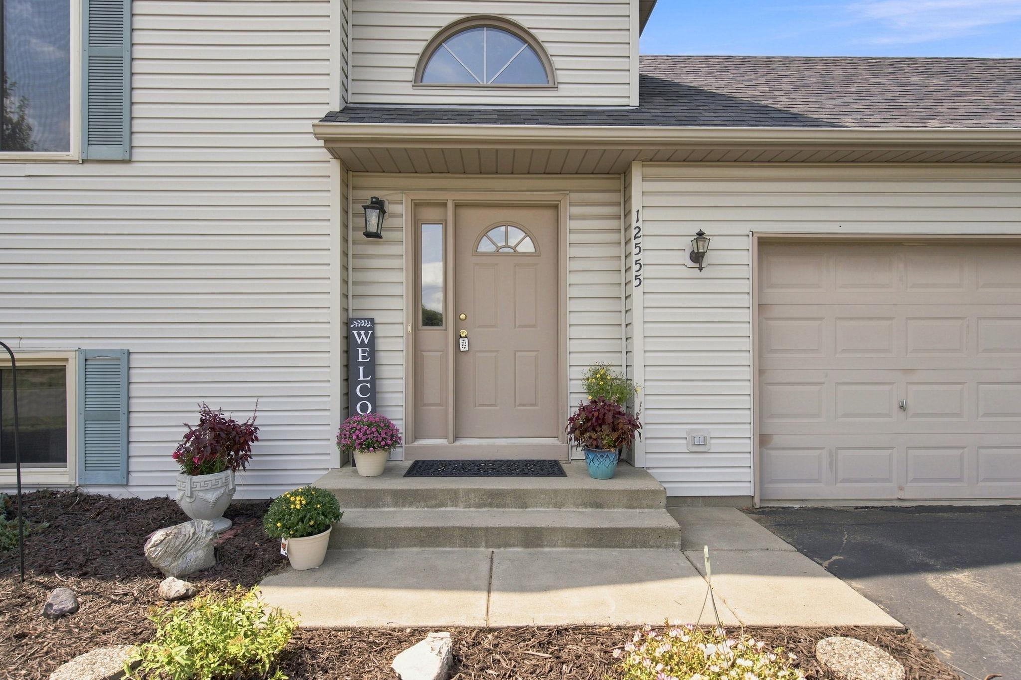 12555 Hillside Lane Se Property Photo 37