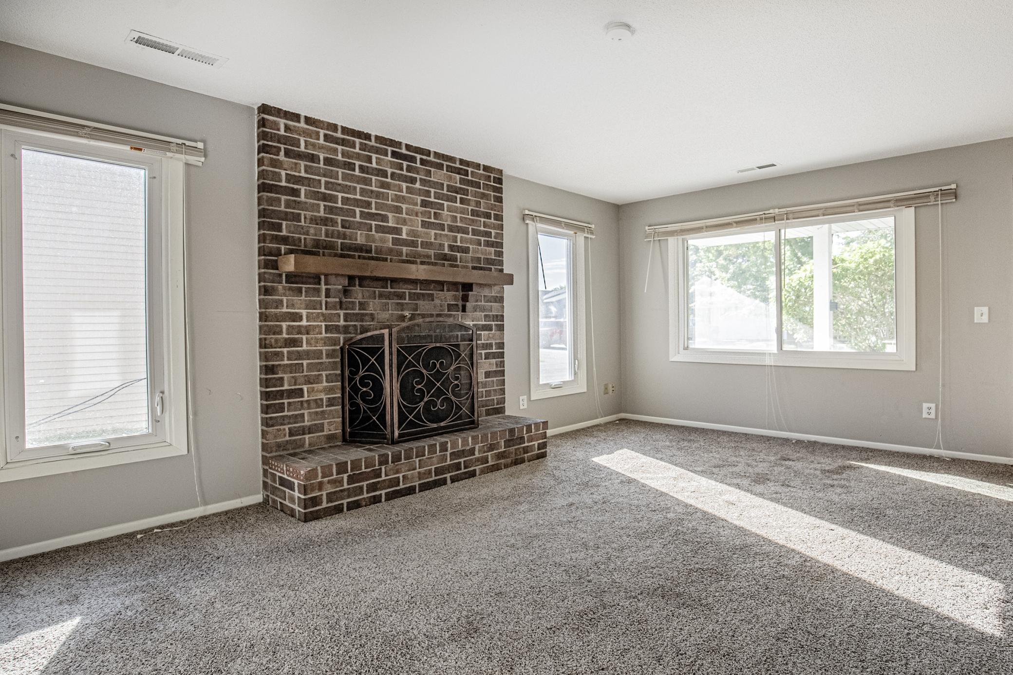 9358 Ranchview Lane N Property Photo 11