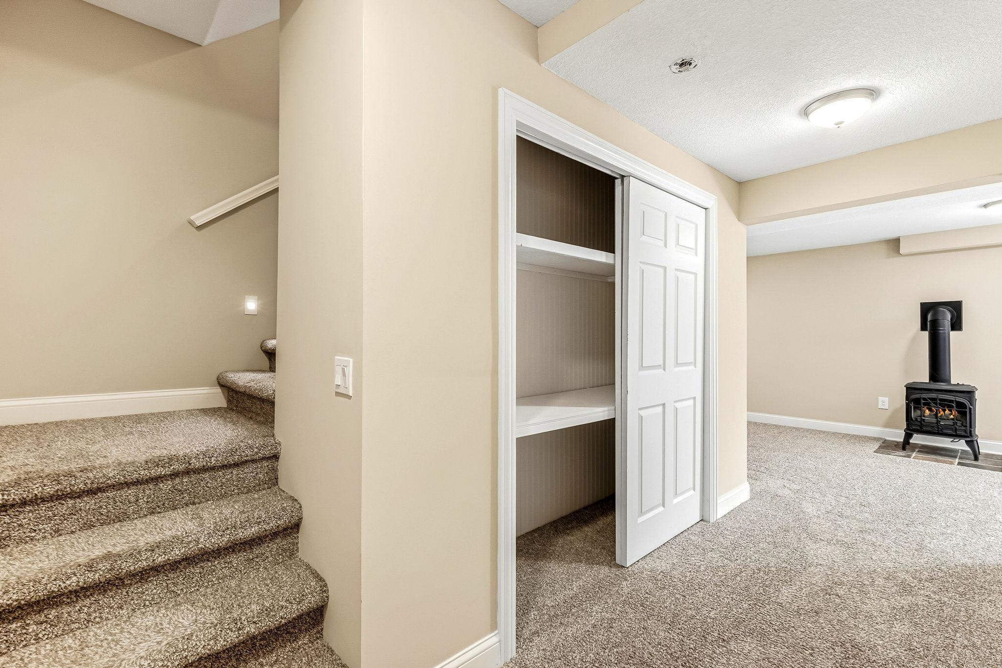 8848 Everest Lane N Property Photo 35