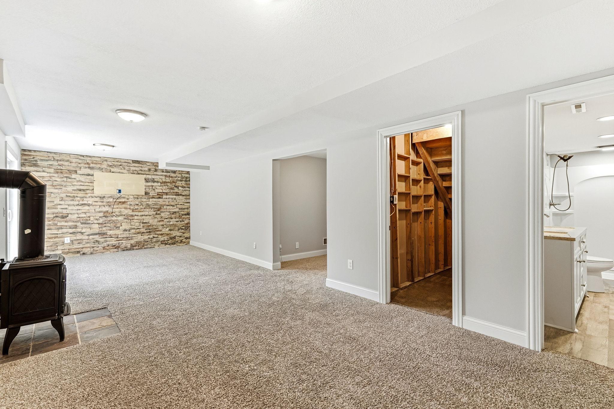 8848 Everest Lane N Property Photo 38