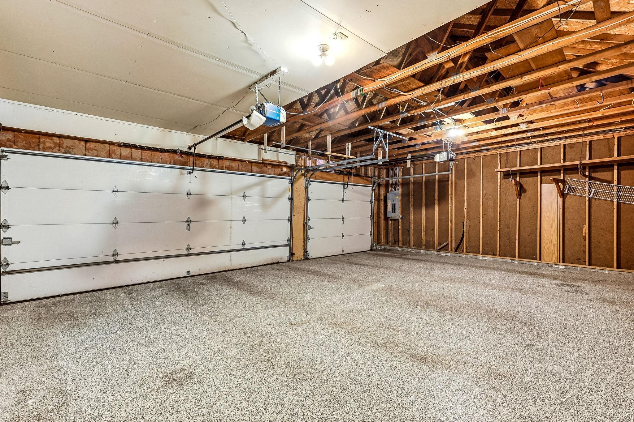 8848 Everest Lane N Property Photo 43