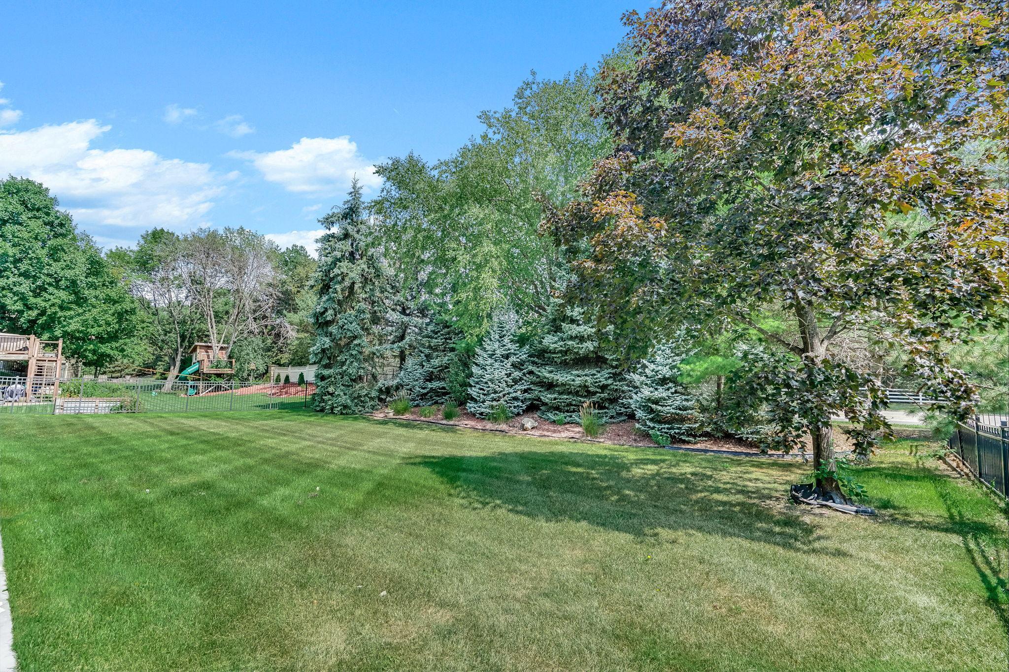 8848 Everest Lane N Property Photo 53