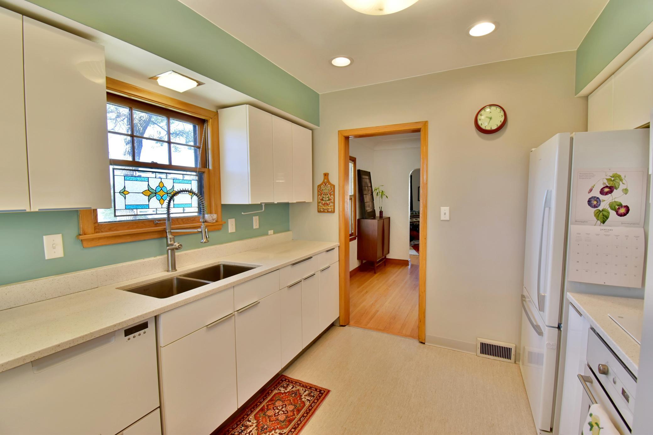 739 10th Street Nw Property Photo 15