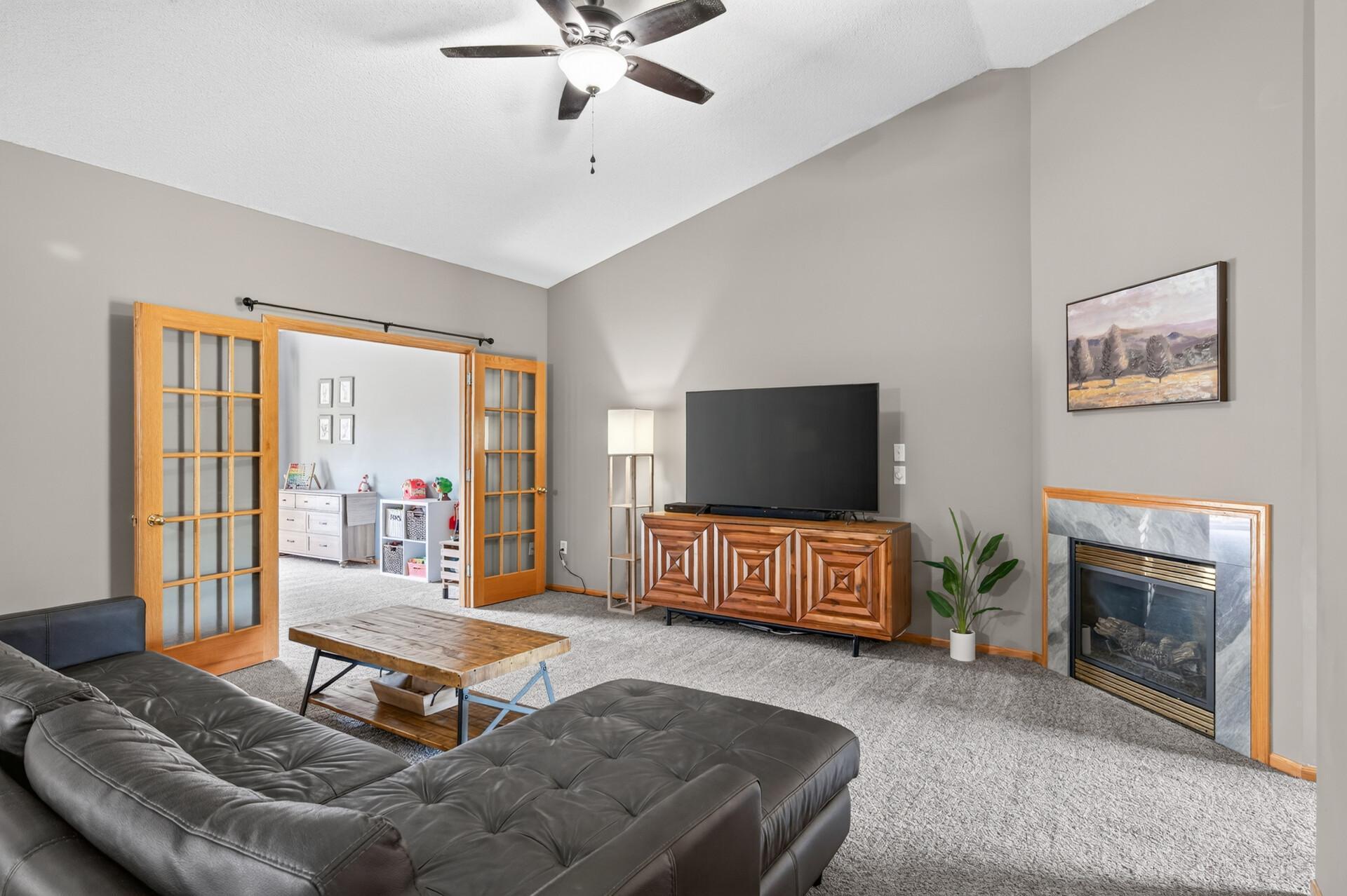 12774 Ulysses Circle Ne Property Photo 4