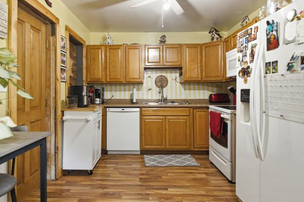 313 1st Avenue Ne Property Photo 13