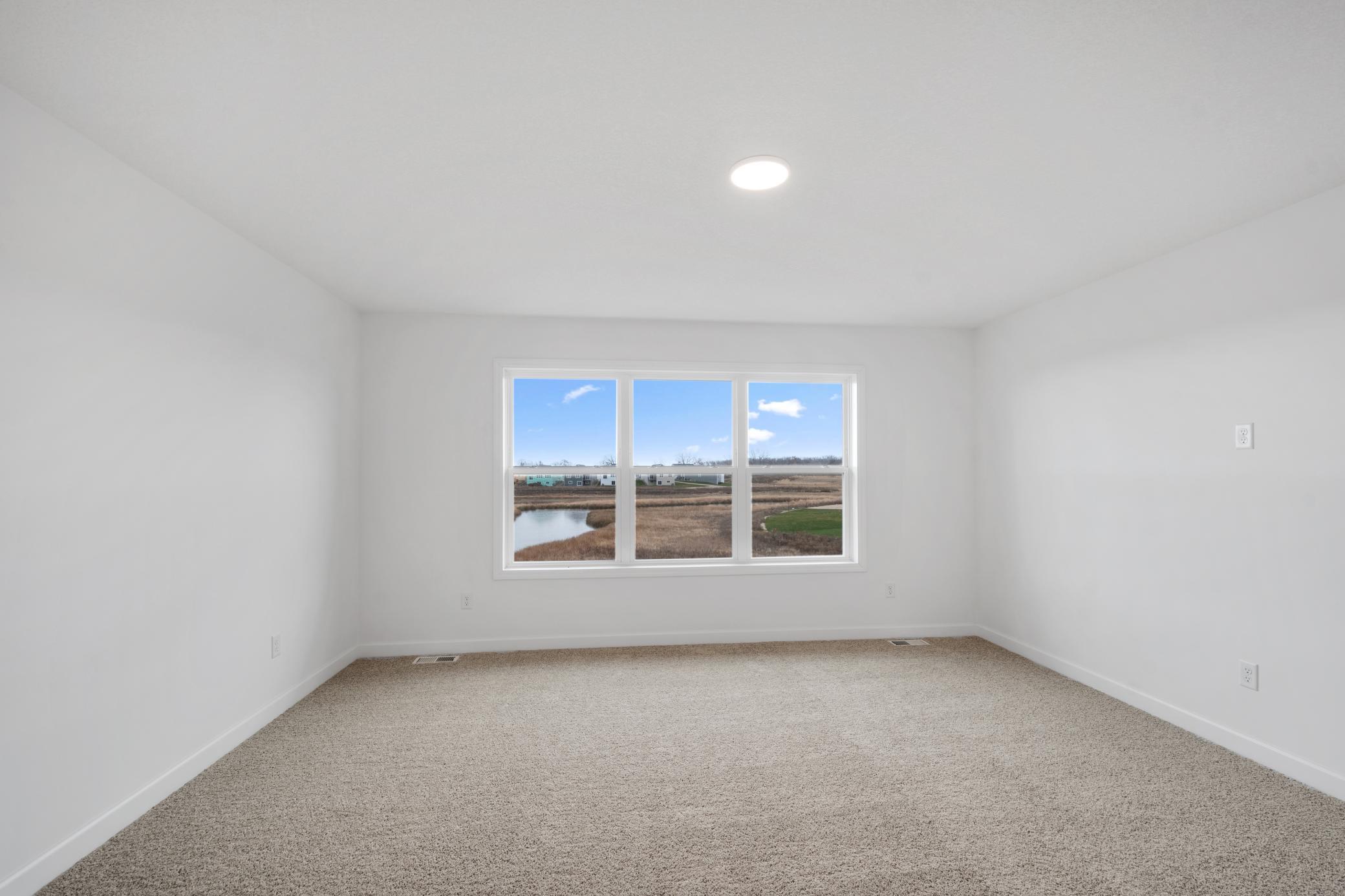 2058 Norway Lane Property Photo 10