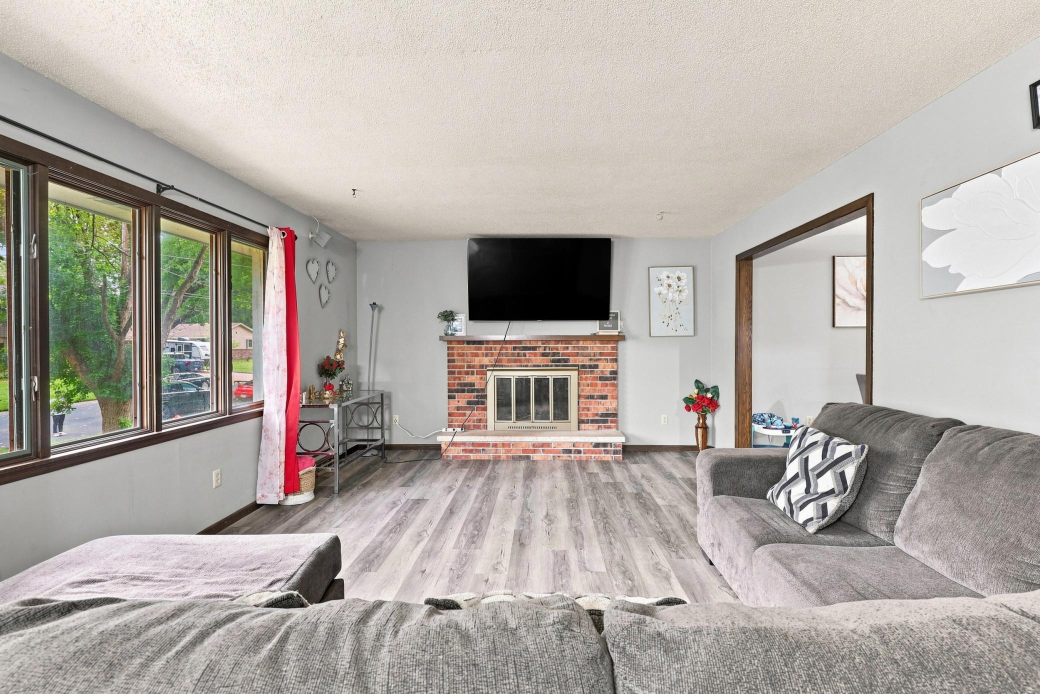 10048 Upton Road Property Photo 11