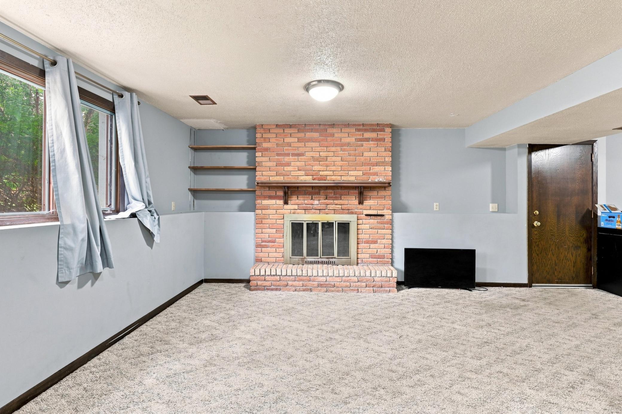 10048 Upton Road Property Photo 22