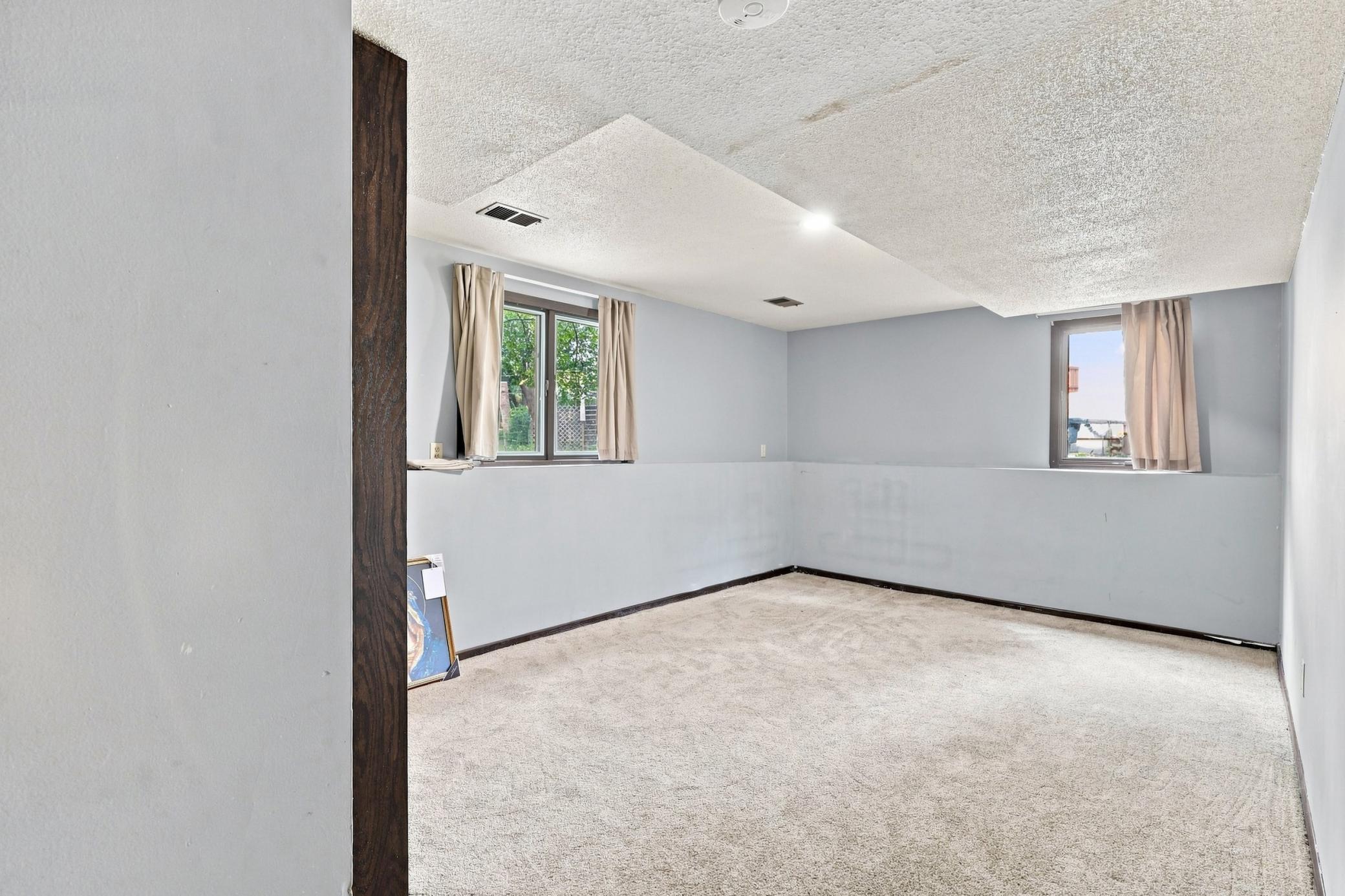 10048 Upton Road Property Photo 26