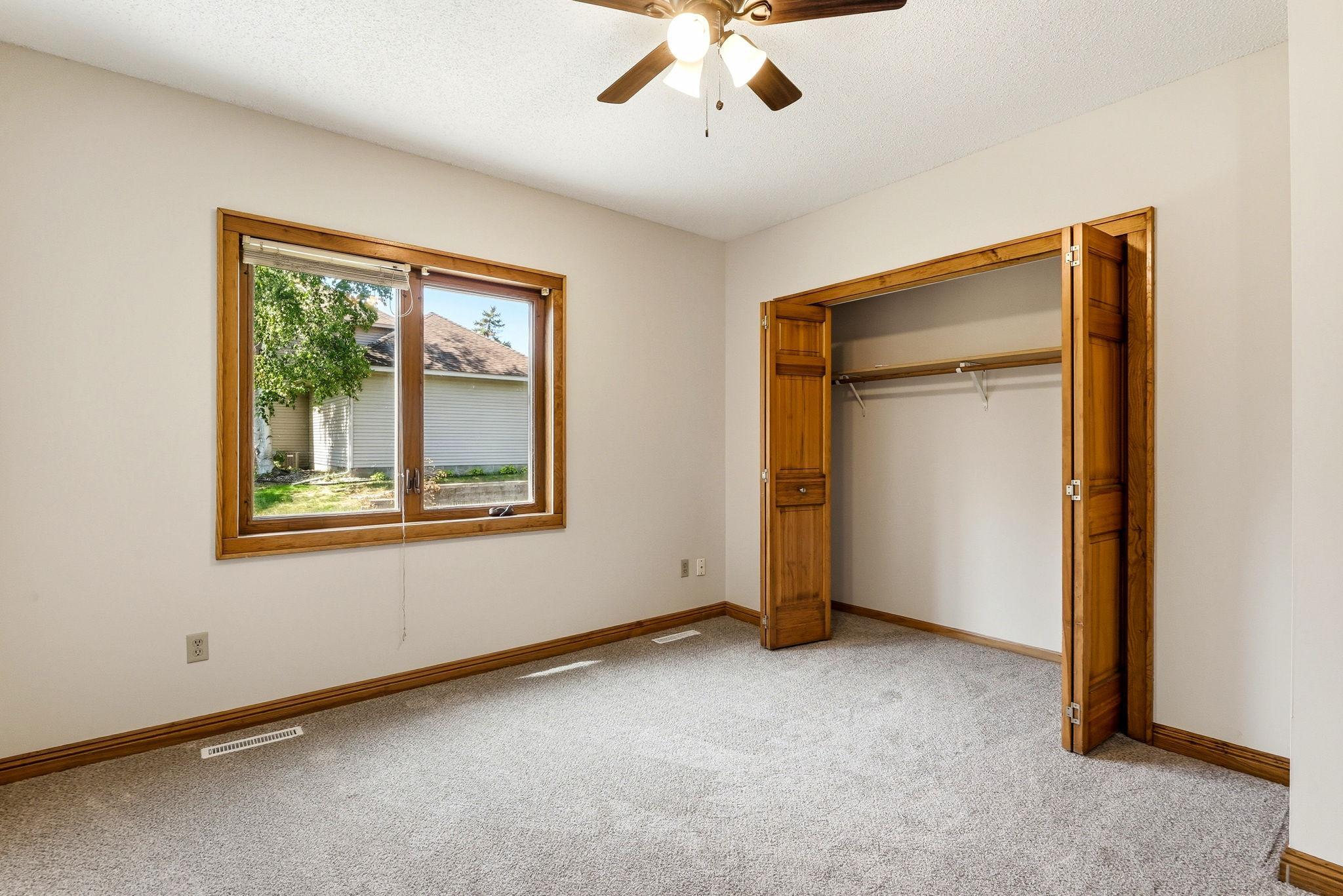 8843 Blackoaks Lane N Property Photo 25