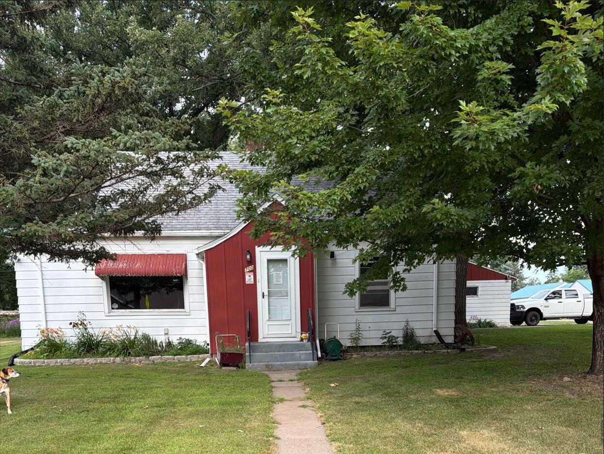 700 3rd Street Sw Property Photo 1