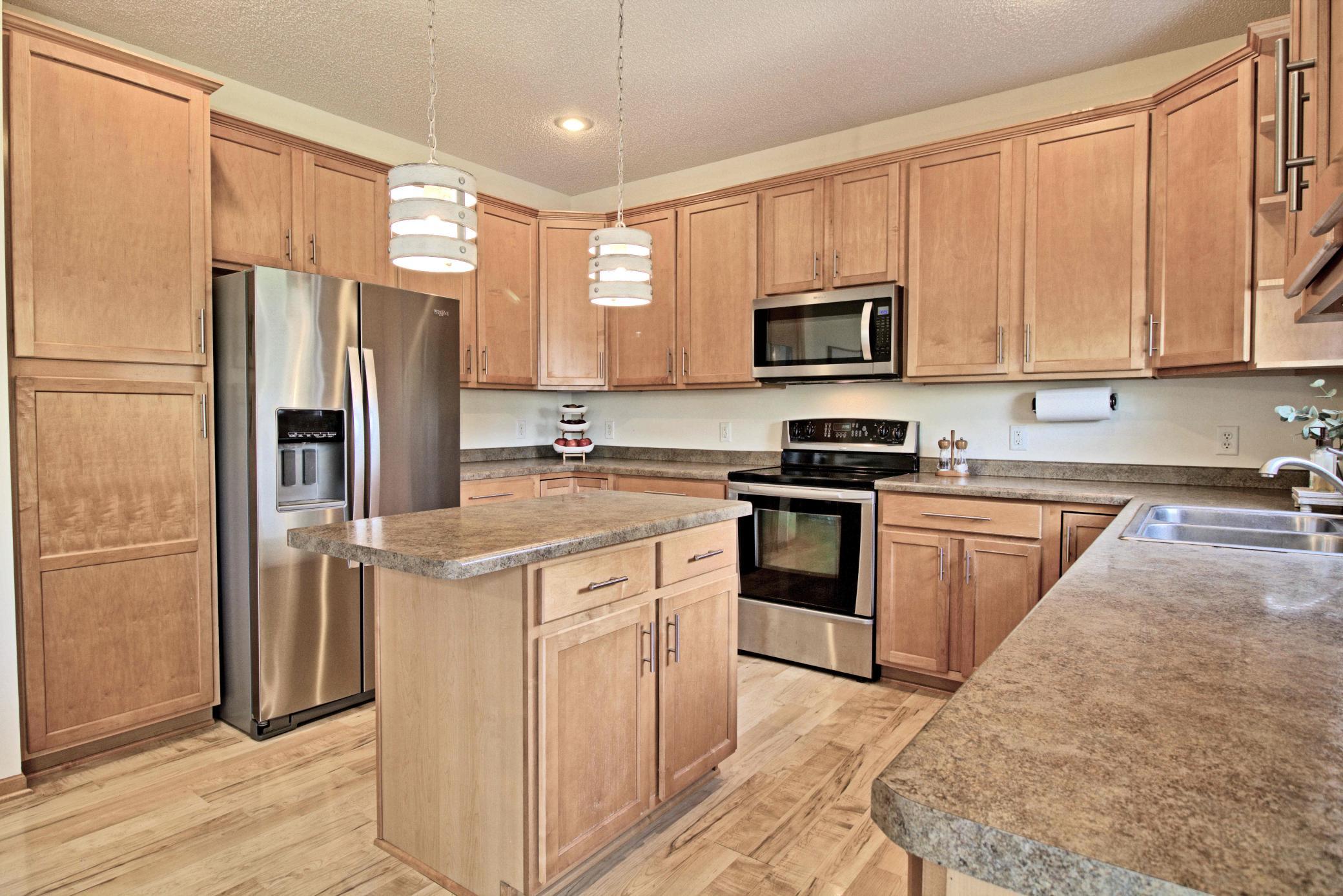 1672 Lenox Drive Property Photo 11