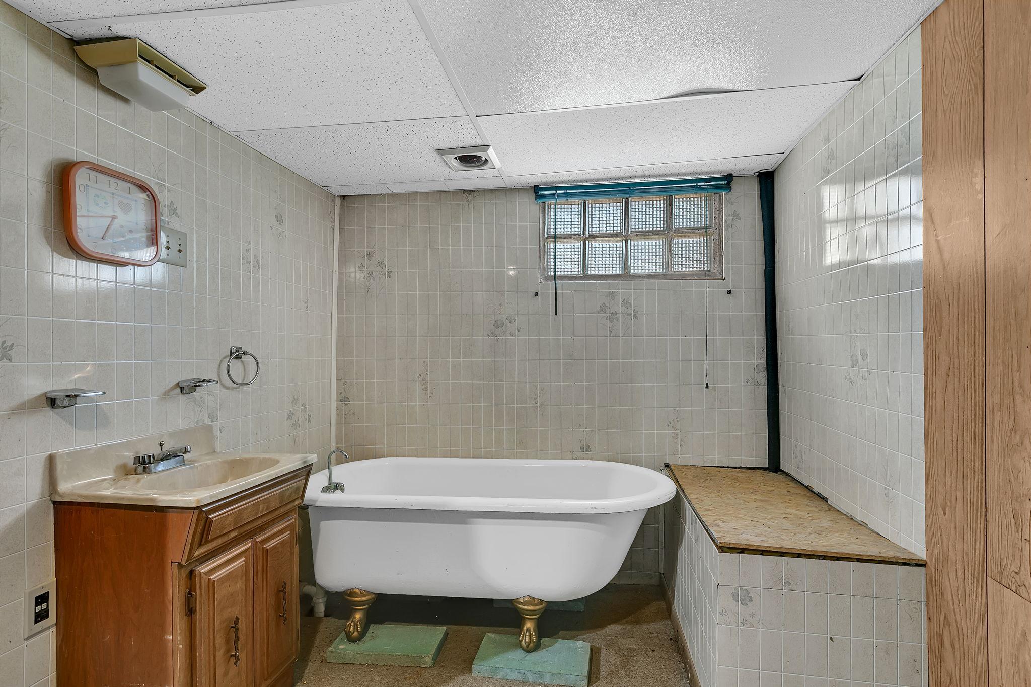 2304 County Road 74 Property Photo 19