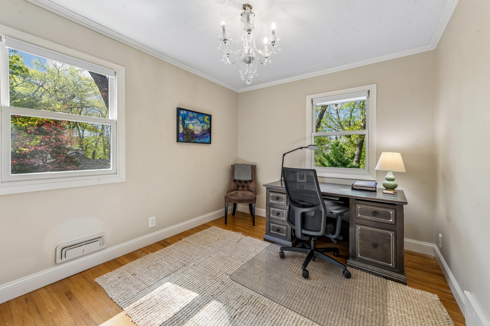 290 Ridgeview Drive E Property Photo 19